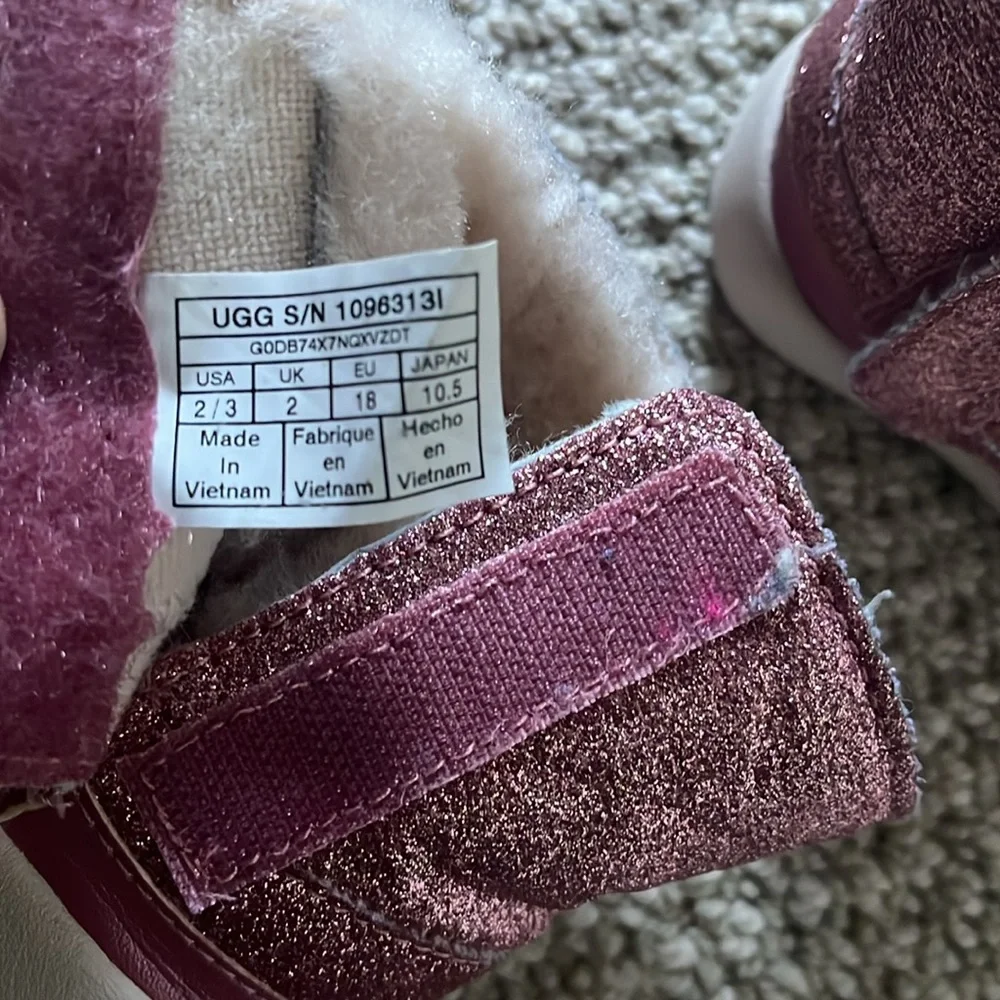Baby Ugg Keelan Boots Size 2/3